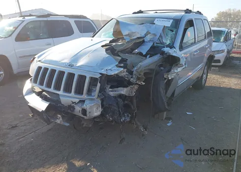 2010 Jeep Grand Cherokee Laredo z USA, uszkodzony, nr VIN 1J4PR4GK4AC125094